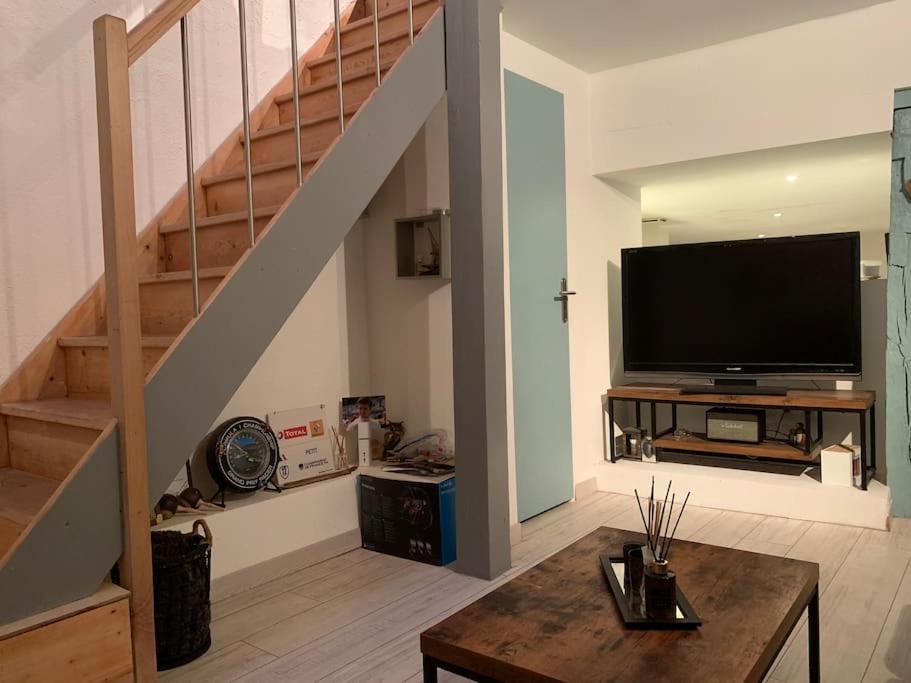 Triplex De Charme Centre Ville Limoges Ngoại thất bức ảnh