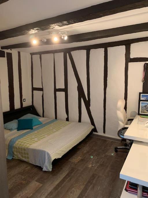 Triplex De Charme Centre Ville Limoges Ngoại thất bức ảnh